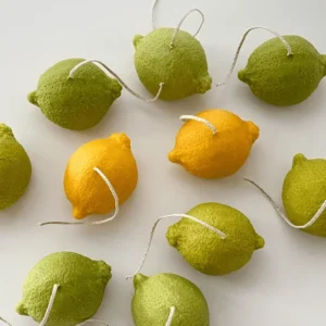 Bougie parfumée en cire de soja en forme de citron